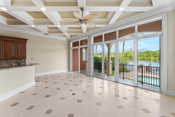Ocean Vue, 453 NE 19th Ave, Deerfield Beach, Florida 33441, image 2
