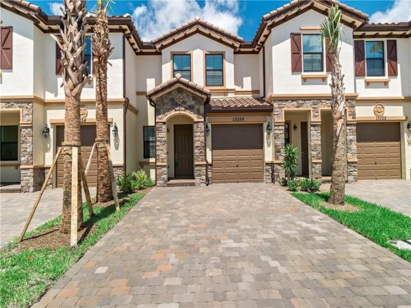Cambria Parc, 13056 Anthorne Ln #113, Boynton Beach, Florida 33436, image 2