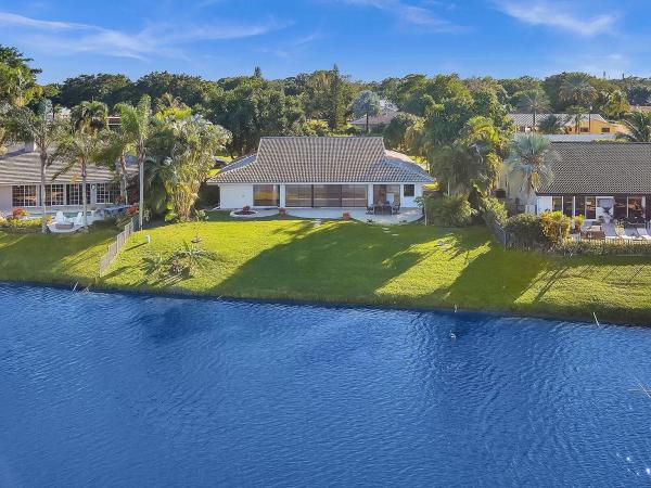 Seagate Country Club At The Hamlet, 4989 Pineview Cir, Delray Beach, Florida 33445, image 2