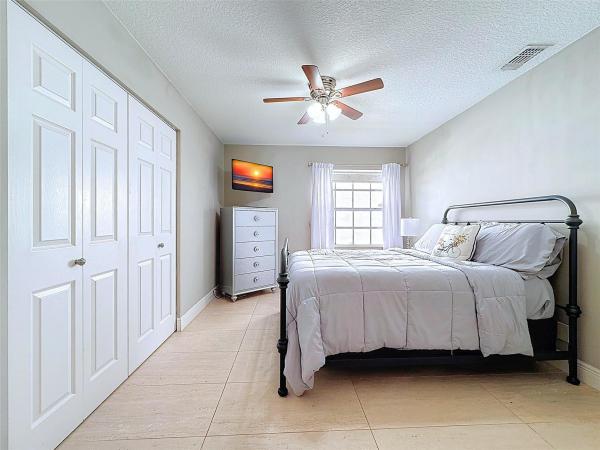 Garden Homes At Country Isles, 1420 Seagrape Cir, Weston, Florida 33326, image 1