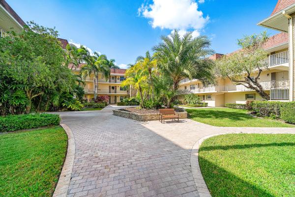 Tamberlane, 5540 Tamberlane Cir #221, Palm Beach Gardens, Florida 33418, image 1