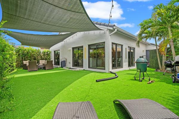 Waterford Patio Homes, 15121 S Waterford Dr, Davie, Florida 33331, image 1