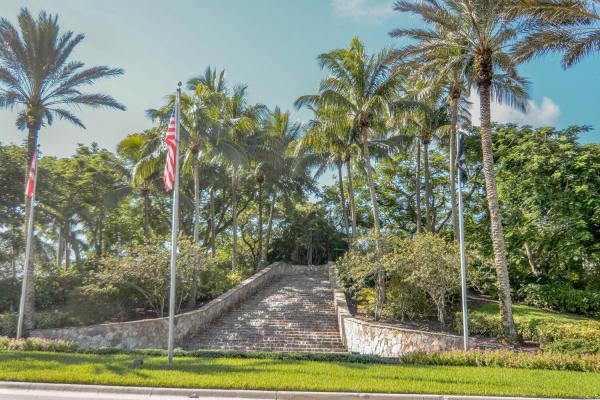 Manderly Bay Estates, 4676 Manderly Dr, Wellington, Florida 33449, image 2