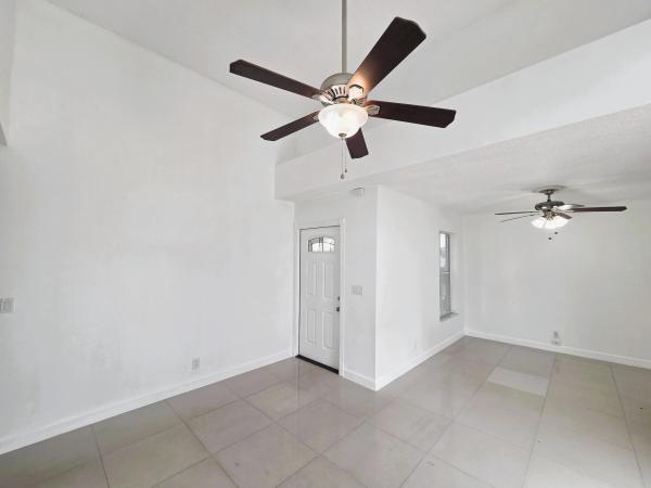 Coco Palms, 533 NW 47th Ave, Coconut Creek, Florida 33063, image 2