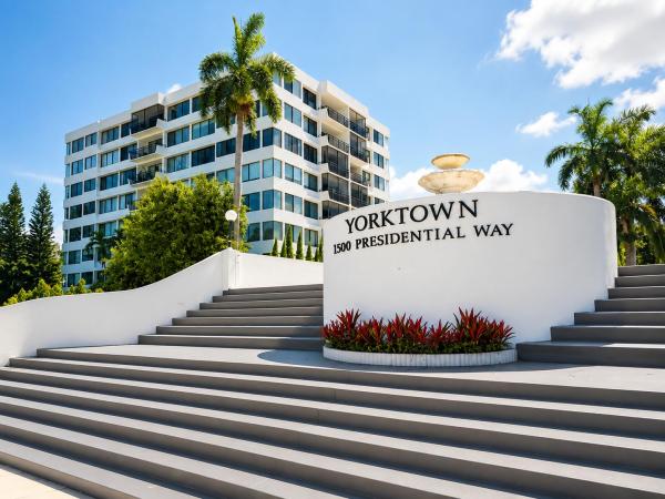 Yorktown, 1500 Presidential Way #704, West Palm Beach, Florida 33401, image 3