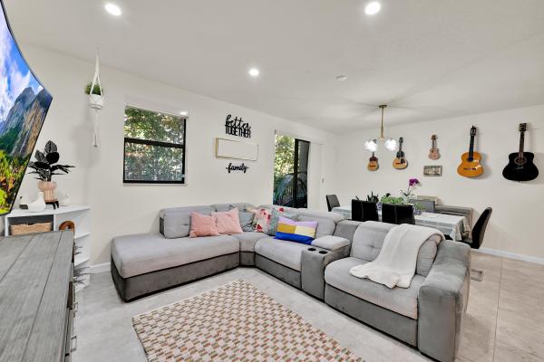 Ashton Parc, 6977 Broadland Way, Coconut Creek, Florida 33073, image 3