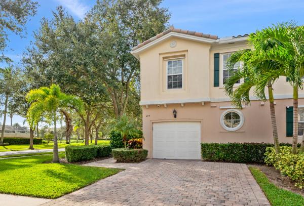 Catalina Lakes, 477 Capistrano Dr, Palm Beach Gardens, Florida 33410, image 2