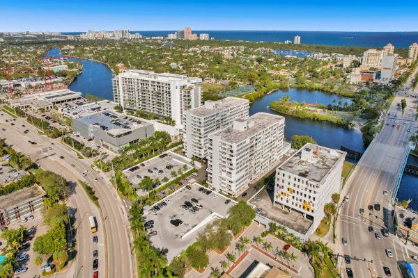 East Point Towers, 1170 N Federal Hwy #309, Fort Lauderdale, Florida 33304, image 2