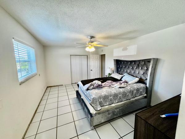 Margate Shores, 6600 NW 23rd St, Margate, Florida 33063, image 2
