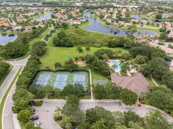 6862 Houlton Cir, Lake Worth, Florida 33467, image 2