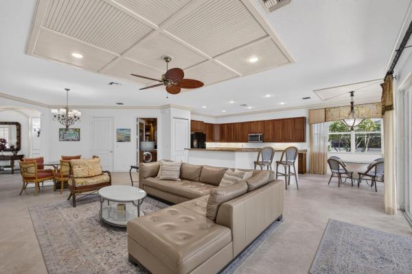 Villa Vasari, 11558 Villa Vasari Dr, Palm Beach Gardens, Florida 33418, image 2