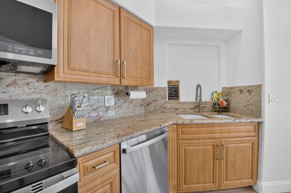 Somerset, 17234 Boca Club Blvd #104, Boca Raton, Florida 33487, image 2