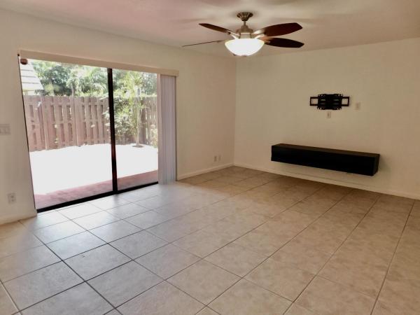 4155 Turnberry Cir #29, Lake Worth, Florida 33467, image 1