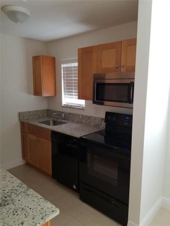 Gramercy Park, 5171 Eadie Pl #5171 & 5177, West Palm Beach, Florida 33407, image 3