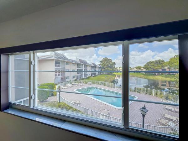 Lake Forest, 2850 Forest Hills Blvd #212, Coral Springs, Florida 33065, image 2