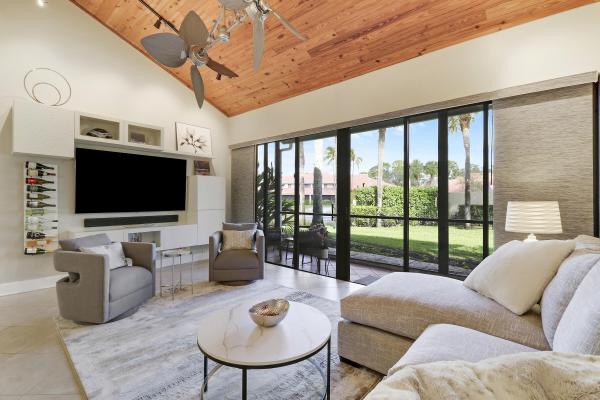 Patio Homes, 204 Old Meadow Way, Palm Beach Gardens, Florida 33418, image 1