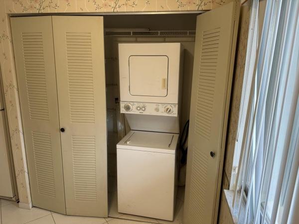 Huntington Lakes 3, 7286 Huntington Ln #303, Delray Beach, Florida 33446, image 2