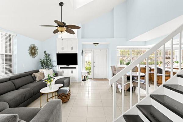 Wellesley At Lake Clarke Shores, 8104 Oakton Ct #4B, Lake Clarke Shores, Florida 33406, image 3