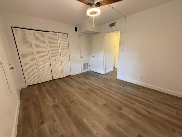 Tennis Club McLoughlin, 640 Tennis Club Dr #307, Fort Lauderdale, Florida 33311, image 1