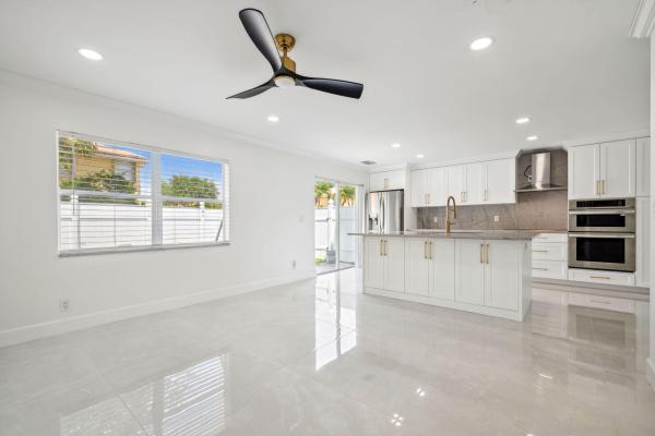 Liberty Bay At Briar Bay, 3460 Commodore Ct, West Palm Beach, Florida 33411, image 1