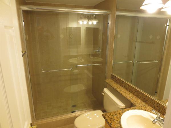 Pine Crest Village At Victoria Park, 1515 E Broward Blvd #227, Fort Lauderdale, Florida 33301, image 1