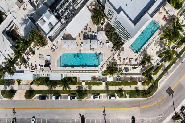 Tiffany House, 401 N Birch Rd #1003, Fort Lauderdale, Florida 33304, image 3
