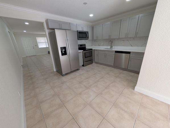 King Arthur Estates, 4626 Arthur St, Palm Beach Gardens, Florida 33418, image 2
