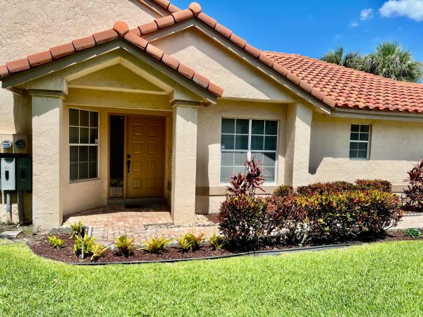 10840 Cypress Glen Dr, Coral Springs, Florida 33071, image 1