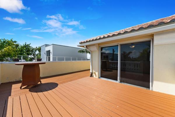 Victoria Skyloft, 804 NE 16th Ave, Fort Lauderdale, Florida 33304, image 2