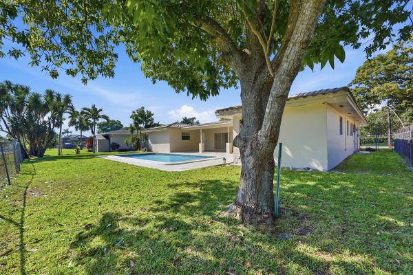 Mirror Lake Estates, 1430 NW 73rd Ave, Plantation, Florida 33313, image 3