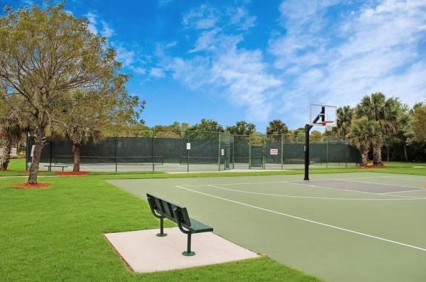 Waterford Court At Palm Beach Plantation, 127 Palm Beach Plantation Blvd, West Palm Beach, Florida 33411, image 1