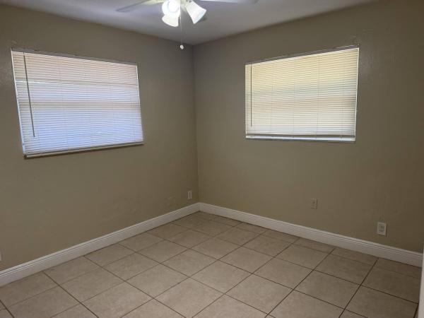 South Middle River, 1133 NW 7th Ave #2, Fort Lauderdale, Florida 33311, image 1