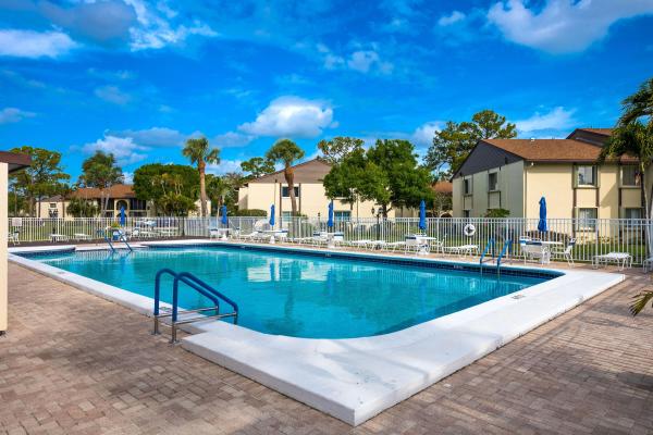 Pine Ridge 4, 3561 Tall Pine Way #D-1, Greenacres, Florida 33463, image 2