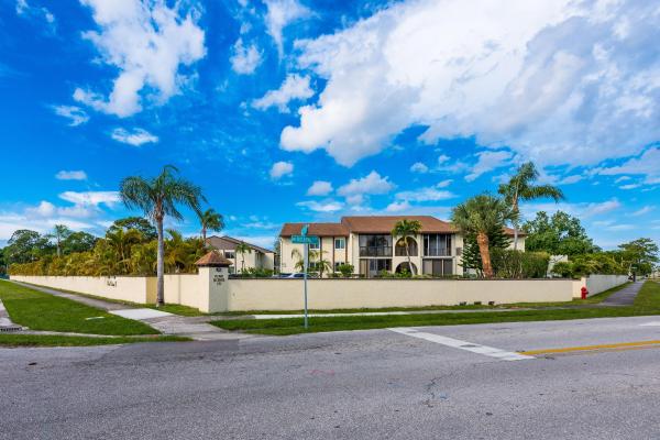 Pine Ridge 4, 3561 Tall Pine Way #D-1, Greenacres, Florida 33463, image 1