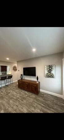 Croissant Park, 400 SW 12th St #1-2, Fort Lauderdale, Florida 33315, image 2
