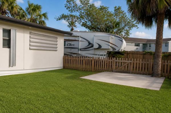 Datura Park South, 1545 S 24th Ct, Riviera Beach, Florida 33404, image 2