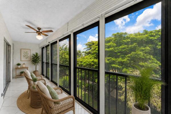 Huntington Lakes 4, 7301 Amberly Ln #402, Delray Beach, Florida 33446, image 1