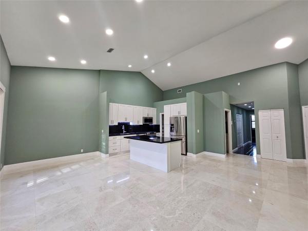 Coach Houses Of Town Place, 5770 Coach House Cir #F, Boca Raton, Florida 33486, image 1
