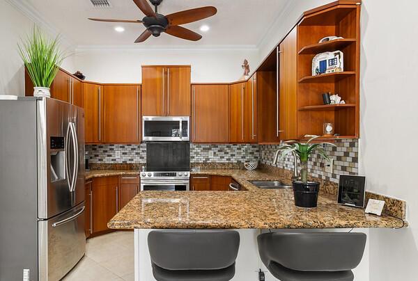 Villa Escondida, 3020 NE 5th Ter, Wilton Manors, Florida 33334, image 1