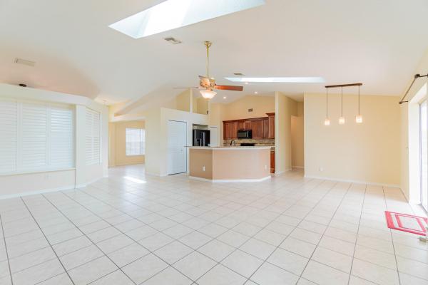 Torino, 5593 NW Wesley Rd, Port St. Lucie, Florida 34986, image 2