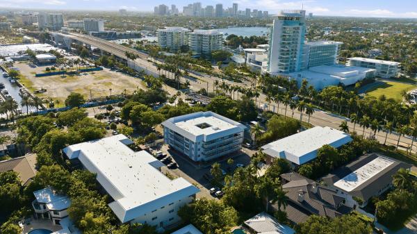 Village At Harbor Beach, 2420 SE 17th St #401c, Fort Lauderdale, Florida 33316, image 1