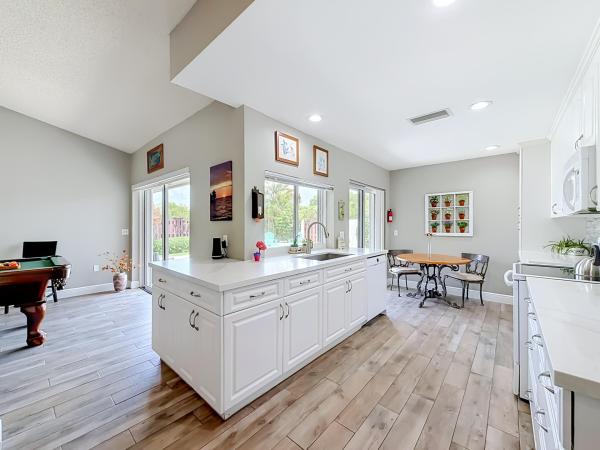 Bonaventure Lakes, 16751 Redwood Way, Weston, Florida 33326, image 3