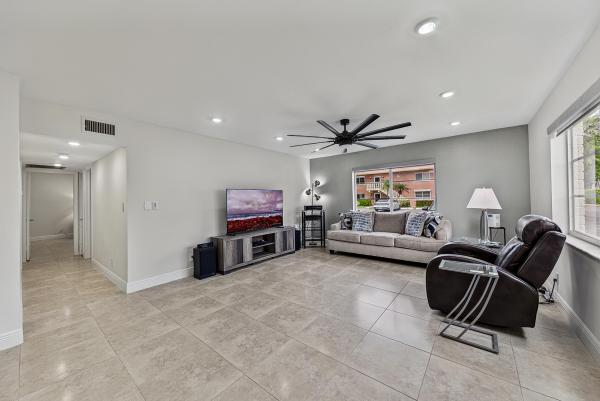 Manor Grove Village, 9 NE 19th Ct #C112, Wilton Manors, Florida 33305, image 1