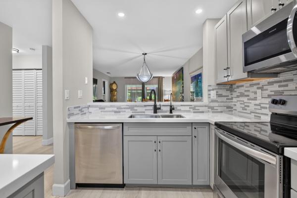 Deer Pointe, 539 NW 36th Ave, Deerfield Beach, Florida 33442, image 3
