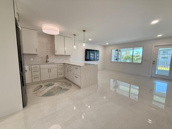 Shore Club, 110 Shore Ct #209, North Palm Beach, Florida 33408, image 2