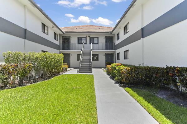 Pembridge At Lakes Of Delray, 15234 Lakes Of Delray Blvd #276, Delray Beach, Florida 33484, image 3