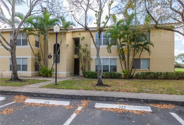 Isles At Lago Mar, 417 Vista Isles Dr #2322, Sunrise, Florida 33325, image 2