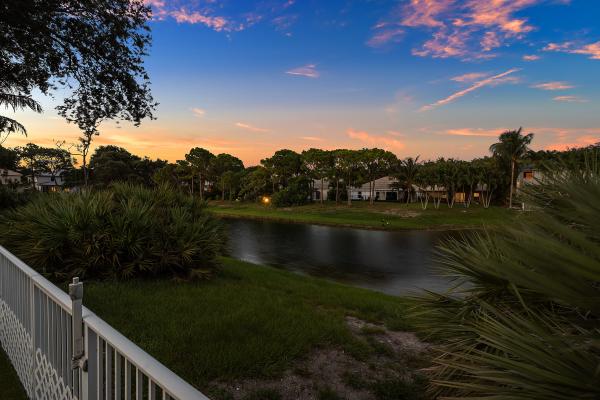 Delray Lakes, 583 Canoe Pt, Delray Beach, Florida 33444, image 2