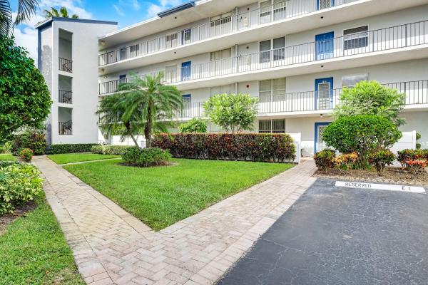 Deauville Village, 6650 S Oriole Blvd #1030, Delray Beach, Florida 33446, image 1