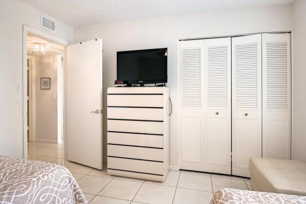 Deauville Village, 6650 S Oriole Blvd #1030, Delray Beach, Florida 33446, image 2